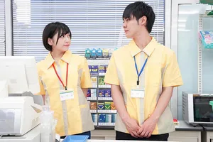 Bí mật lén lút chồng yêu khi đi làm thêm ở cửa hàng tiện lợi