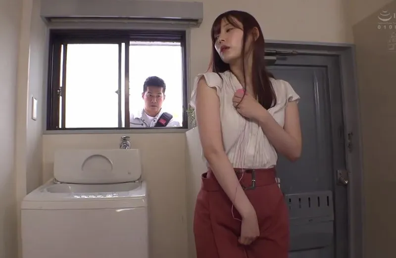 Bị ông chồng hờ hửng vợ yêu nắc với anh kỹ thuật chung cư đến mang bầu